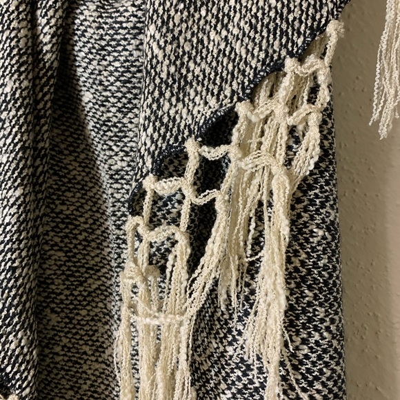 Muche et Muchette Cardigan with Fringes - Picture 3 of 4